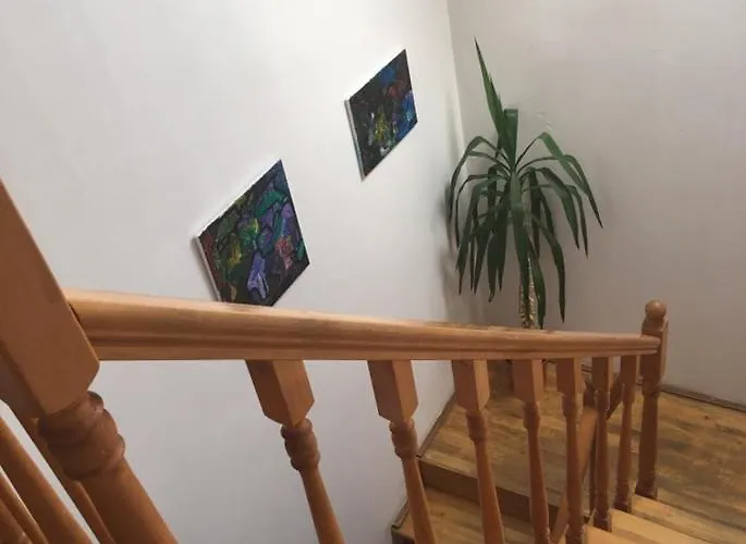 Szilvia Haz 3* Balatonakarattya